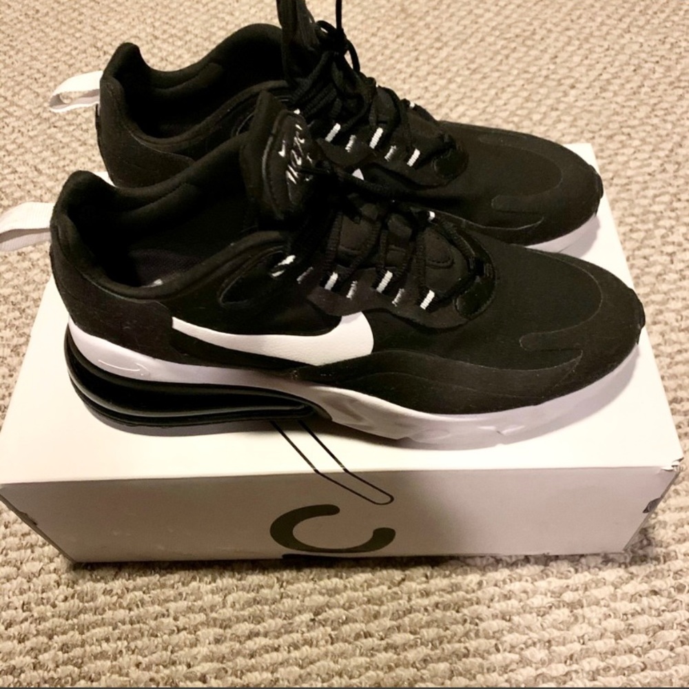 Nike Air Max 270 React